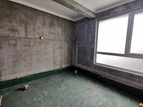 军山花园 4室2厅3卫 233m&sup2;