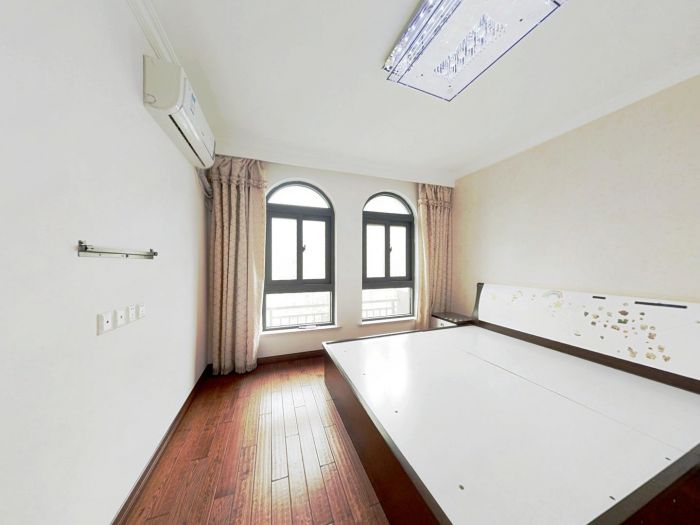 高迪晶城 2室1厅1卫 92m&sup2;