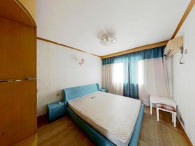 南川园 4室1厅2卫 64.71m&sup2;