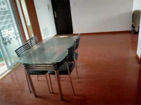 春晖花园 3室2厅2卫 130m&sup2;