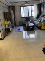 德民旺角 3室2厅1卫 135m&sup2;