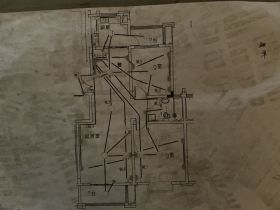 世家花园 3室2厅2卫 119m&sup2;