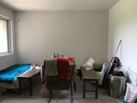爱国花苑 2室2厅1卫 99m²