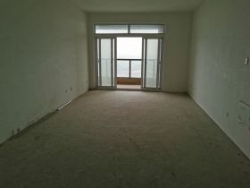 绿地新都会 3室2厅1卫 130m&sup2;