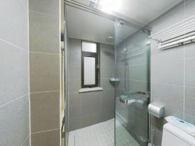 华强城 3室2厅1卫 105m&sup2;