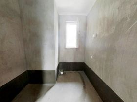 丽景湾 3室2厅1卫 117m&sup2;
