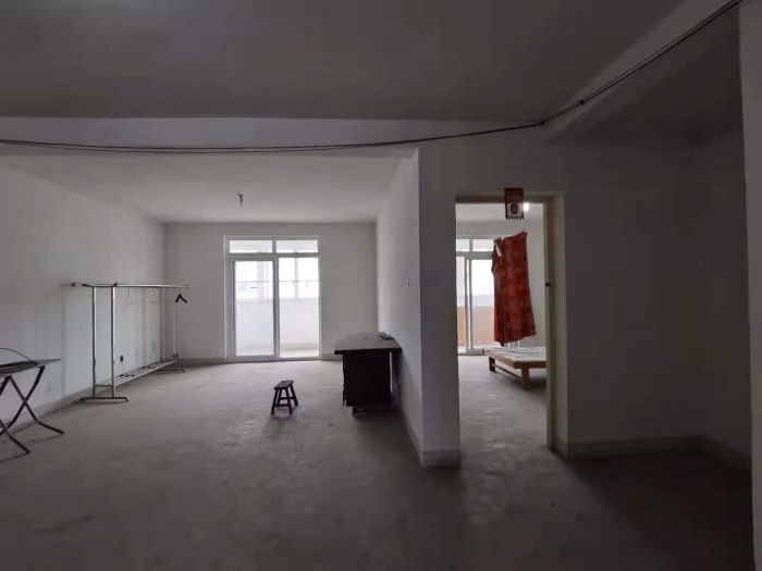 世纪东城 3室2厅2卫 138m&sup2;