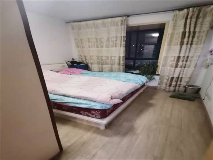 德民花苑 4室2厅2卫 147m&sup2;