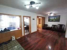 北濠桥东村 3室2厅1卫 109m&sup2;