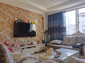 世纪园 3室2厅1卫 120m&sup2;