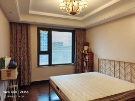 圆融广场公馆 4室2厅3卫 230m&sup2;