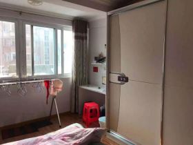 星景花园 1室1厅1卫 57m&sup2;