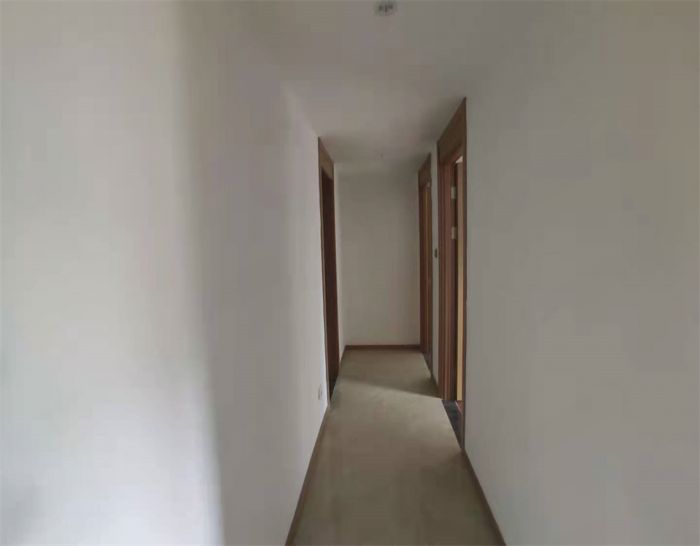 林肯公园 3室2厅1卫 92m&sup2;