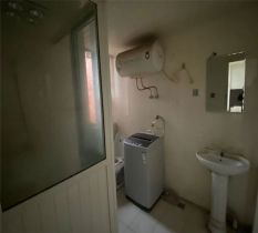 秦灶新村 2室2厅1卫 80m&sup2;
