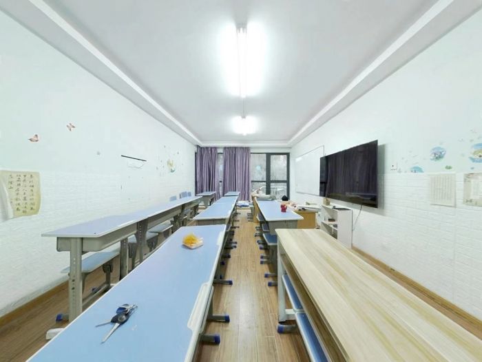 中港城 2室1厅1卫 93m&sup2;