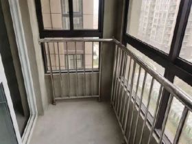 江景国际家园 2室2厅1卫 92m²