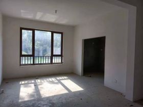 城山隐花苑 6室4厅4卫 290m&sup2;