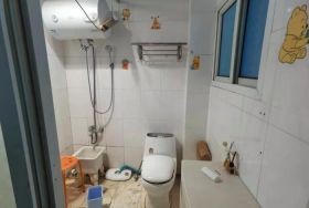 易家桥新村 2室1厅1卫 55m&sup2;