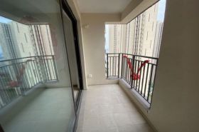 绿地新里城 3室2厅1卫 95m&sup2;