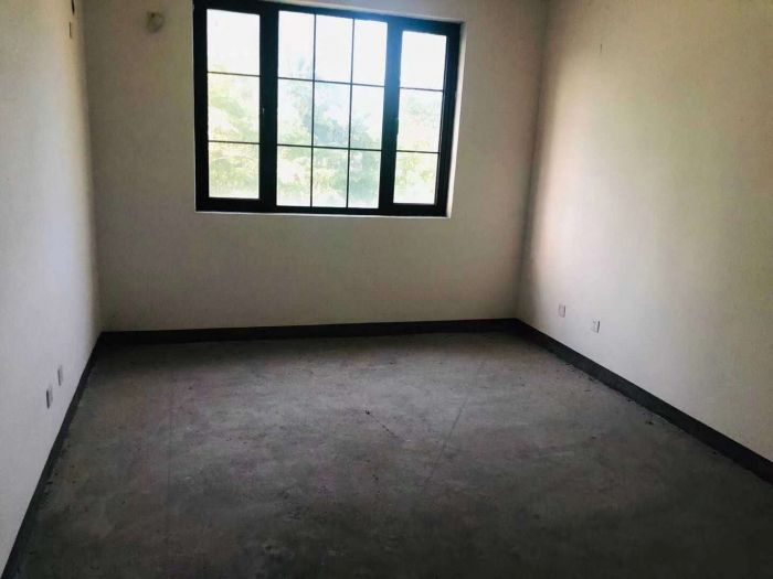 南通壹城水清木华 3室3厅2卫 240m&sup2;