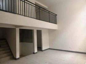 春风南岸西园 5室2厅4卫 204m&sup2;