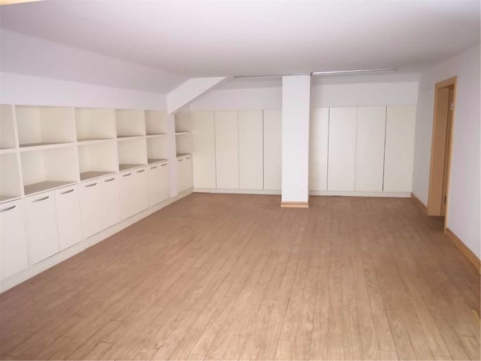 凤凰莱茵苑 4室2厅2卫 258m&sup2;