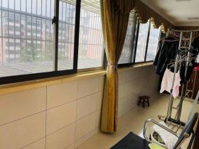 新胜花苑 3室2厅1卫 128m&sup2;
