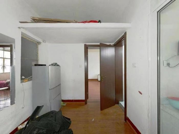 虹桥新村(朝霞路) 1室1厅1卫 37m&sup2;