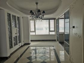 江海名苑南区 3室2厅2卫 154m&sup2;