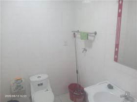 中南世纪城 1室1厅1卫 64.8m&sup2;