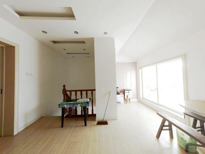 城港花苑 3室2厅1卫 156m&sup2;