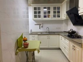 润华国际中心 3室2厅1卫 108m&sup2;