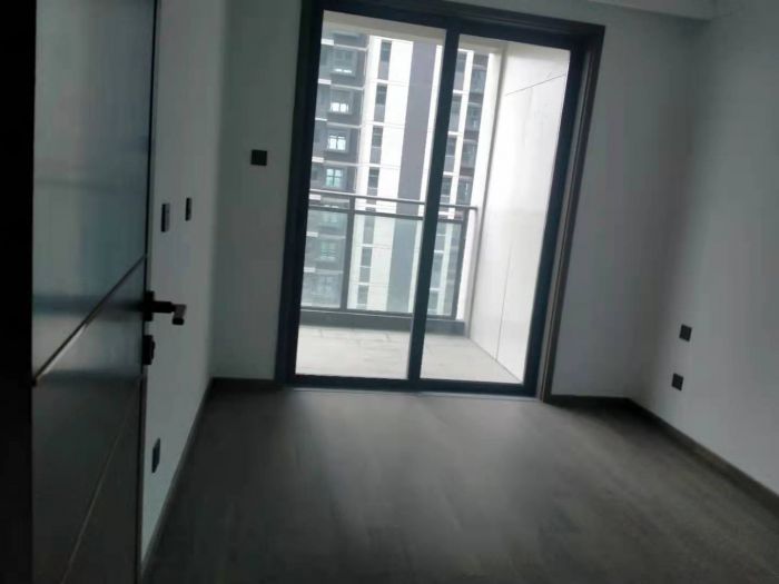 都会沁园 3室2厅2卫 148m&sup2;