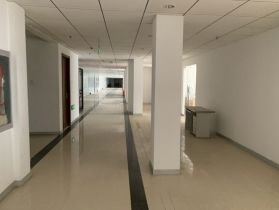 锦峰大厦 3室1厅1卫 140.64m&sup2;