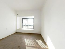 碧桂园(南通经济技术开发区) 4室2厅3卫 204m&sup2;