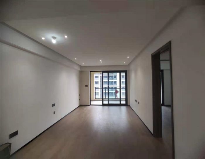 万科翡翠公园 3室2厅1卫 98m&sup2;