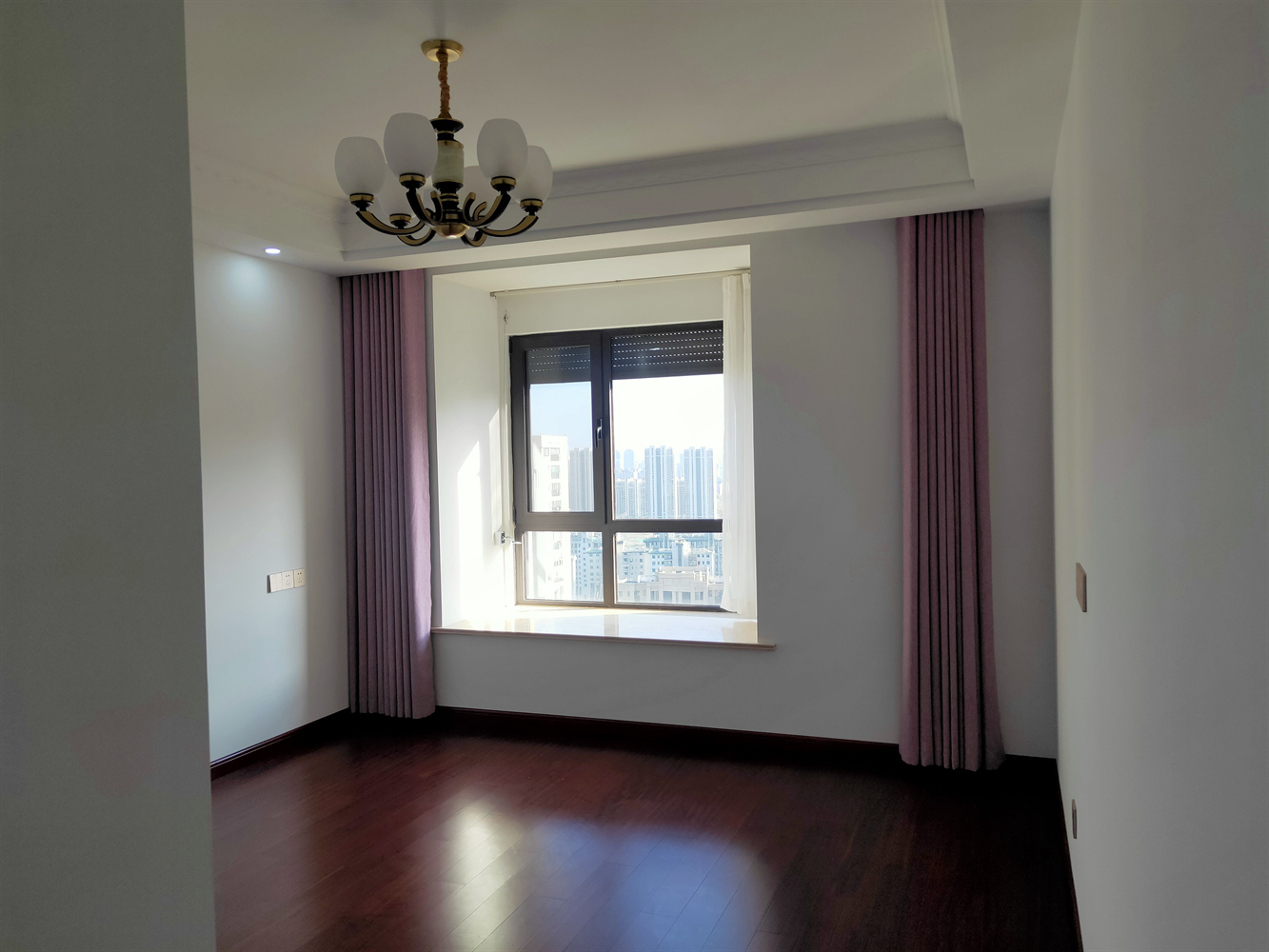 中海碧林湾 4室2厅2卫 140m&sup2;
