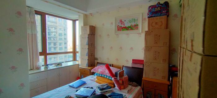 吴中豪景华庭 4室2厅3卫 180.37m&sup2;