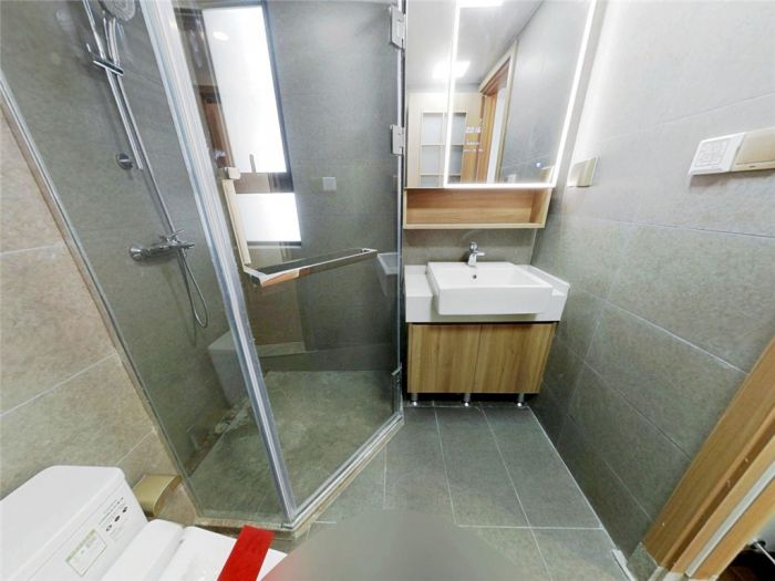 雍华府 3室2厅2卫 98m&sup2;
