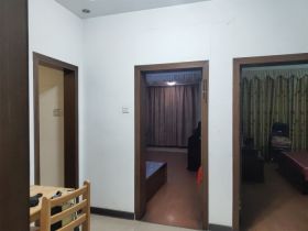 易家桥新村 2室1厅1卫 61.84m&sup2;