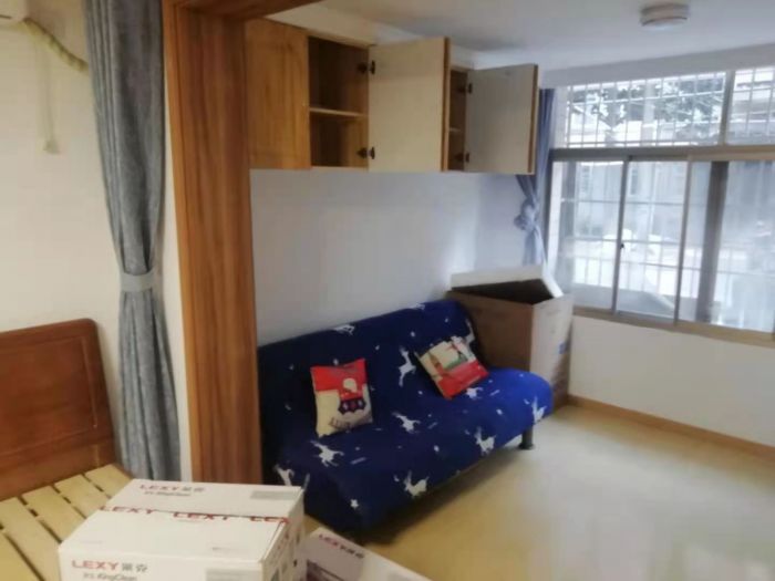 城港新村 2室1厅1卫 74m&sup2;