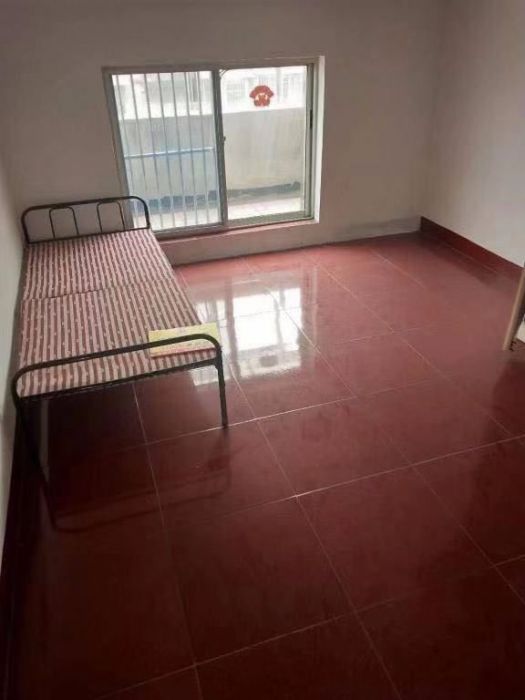 濠西园中北小区 4室1厅1卫 89.98m&sup2;