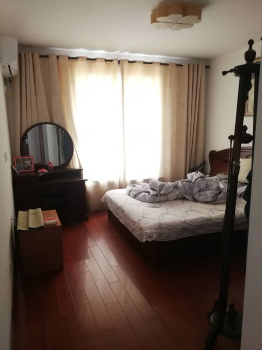 友谊家园 6室3厅3卫 169m&sup2;