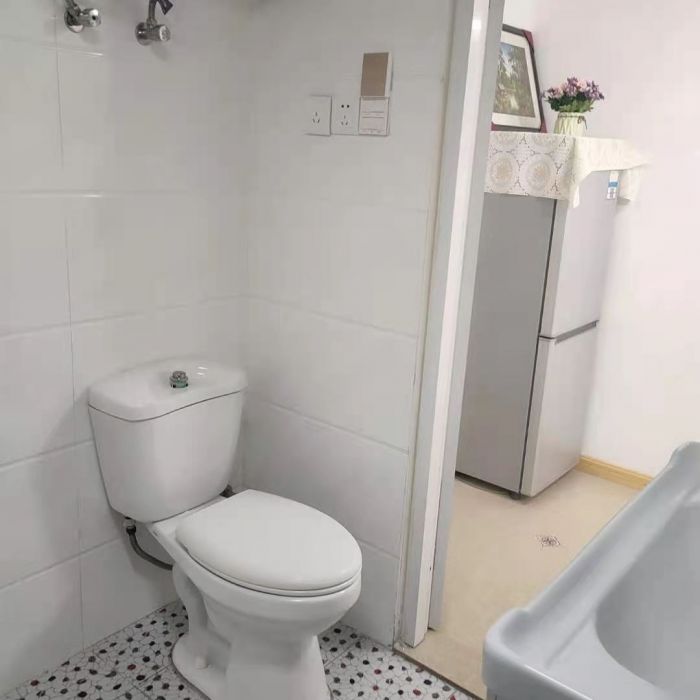 金贸公寓 4室2厅2卫 136.00m&sup2;