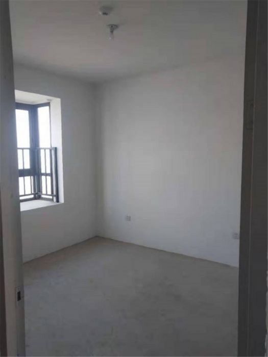 皇家花园北区 3室2厅1卫 119m&sup2;