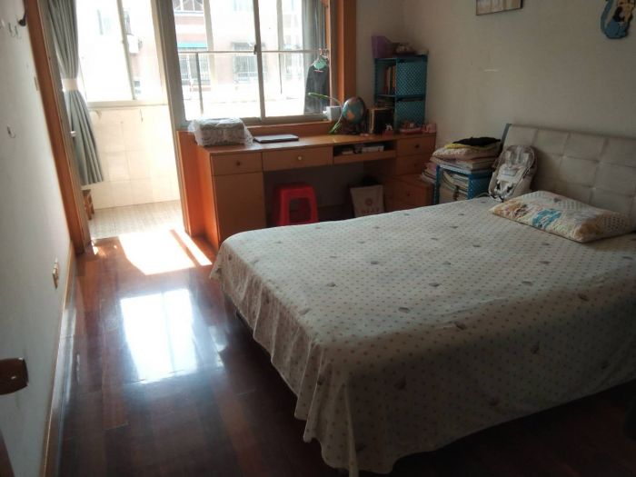 文峰花苑 2室1厅1卫 81.00m&sup2;