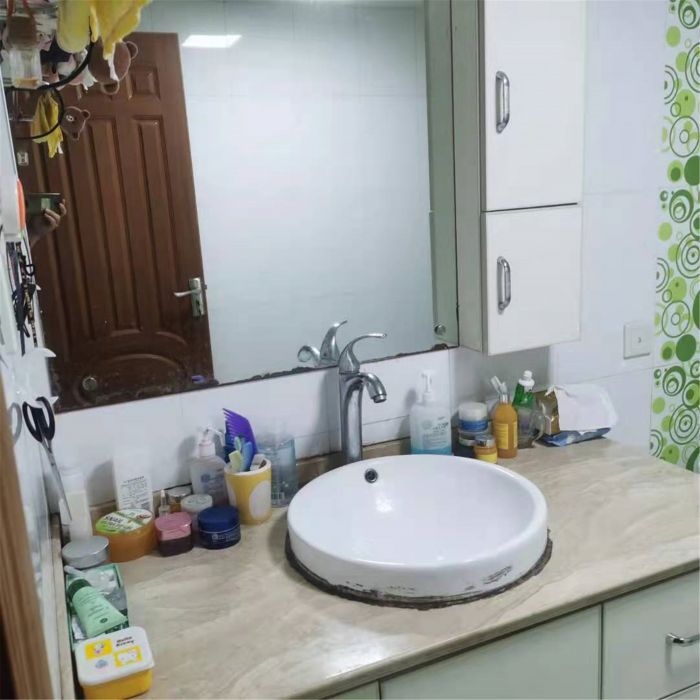 春晖花园 3室2厅2卫 134m&sup2;
