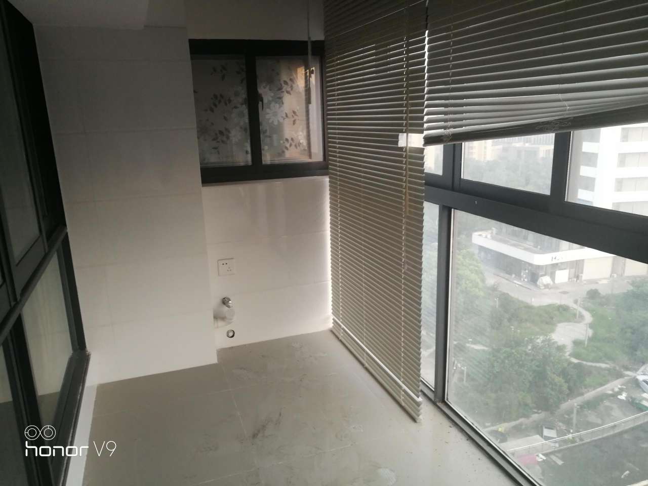 金海岸国际广场 3室2厅2卫 51.47m&sup2;