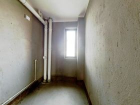军山汇贤居 3室2厅2卫 135.77m&sup2;
