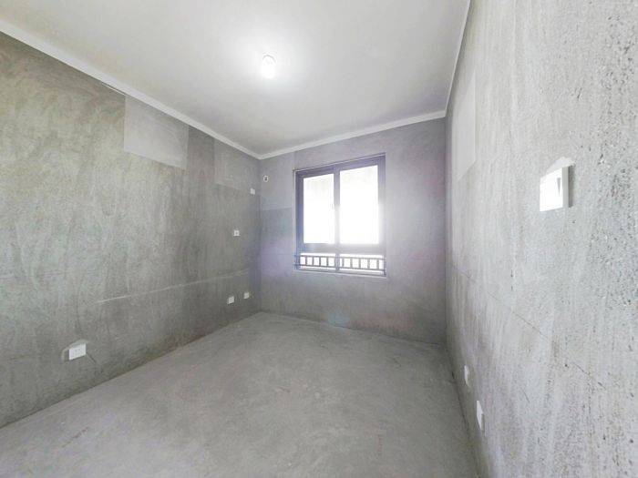 保利香槟国际 3室2厅2卫 114.21m&sup2;